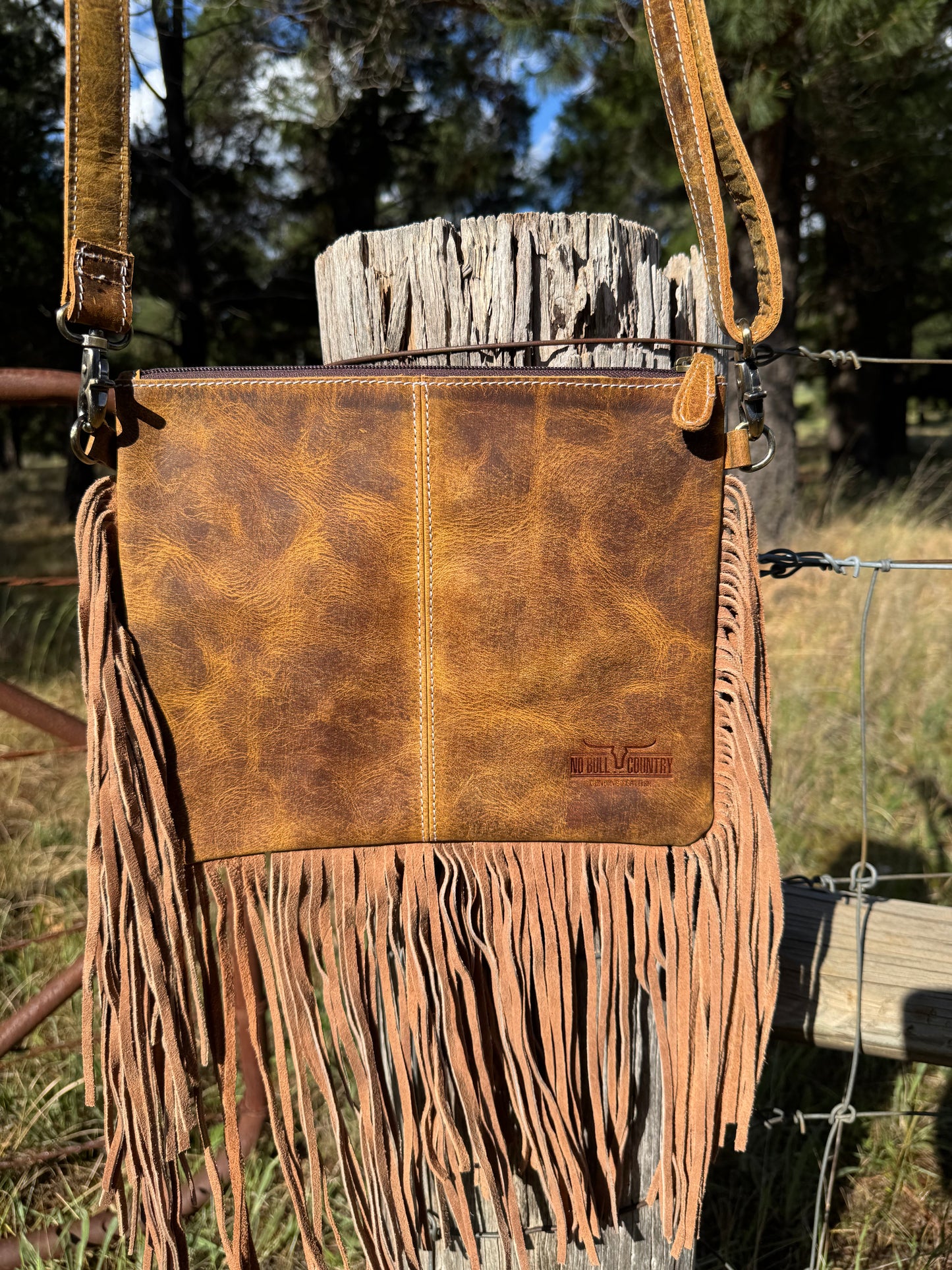 Bessie Tan/White SB790