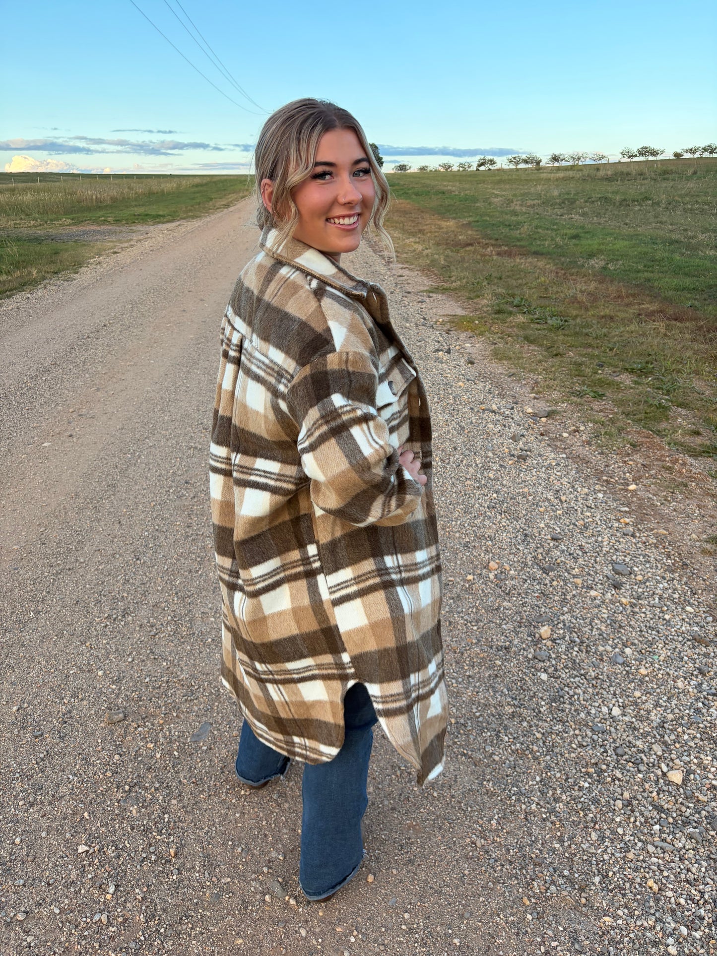 Avery Shacket Brown & Tan