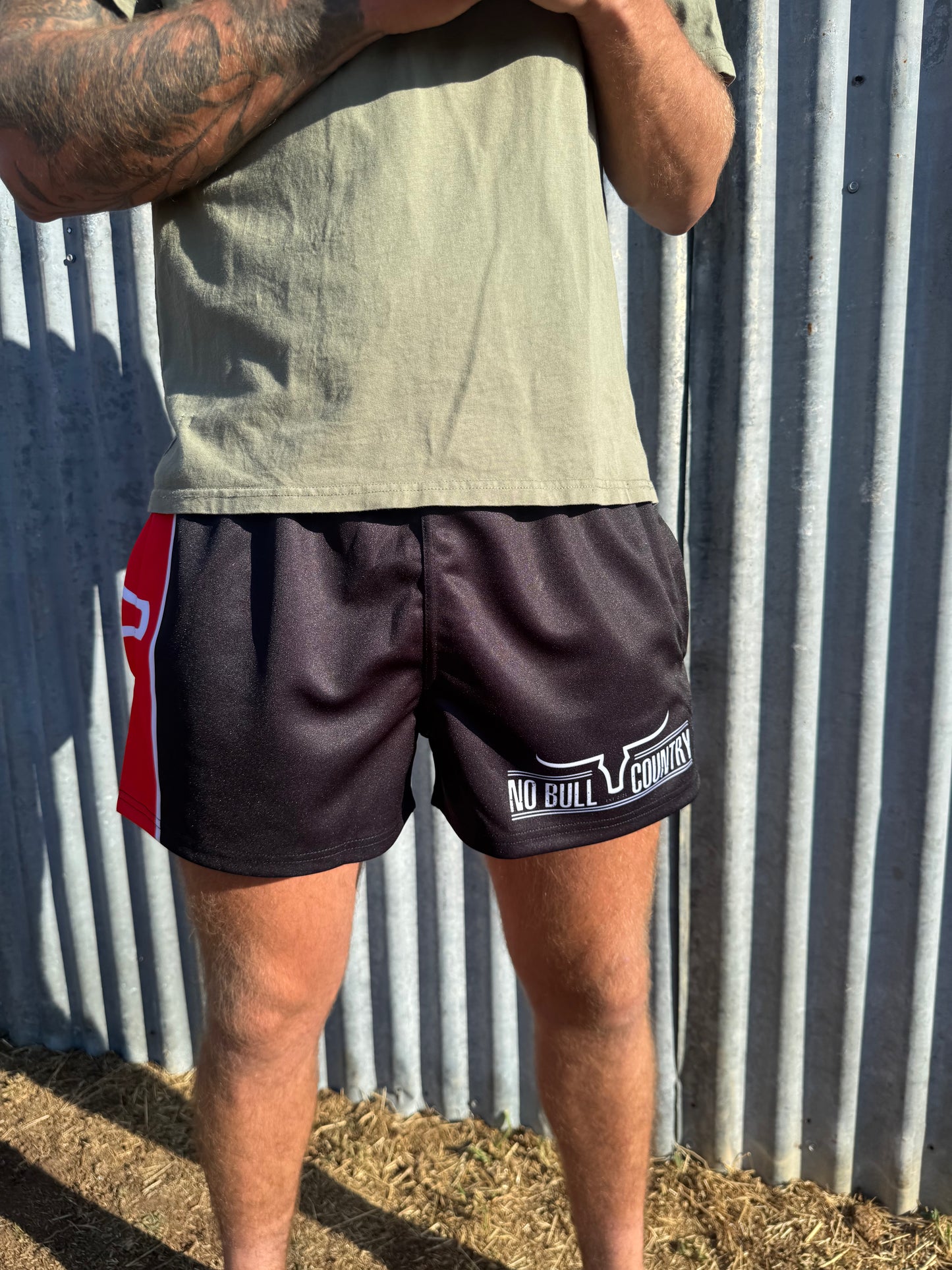 Moolort Footy Shorts Red/Black White
