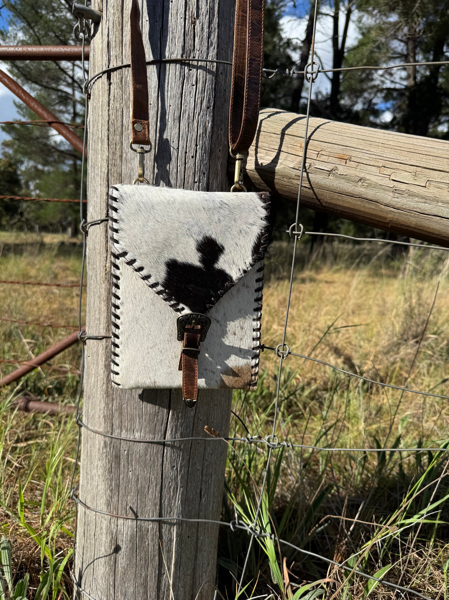 Baylee White/Black SB999