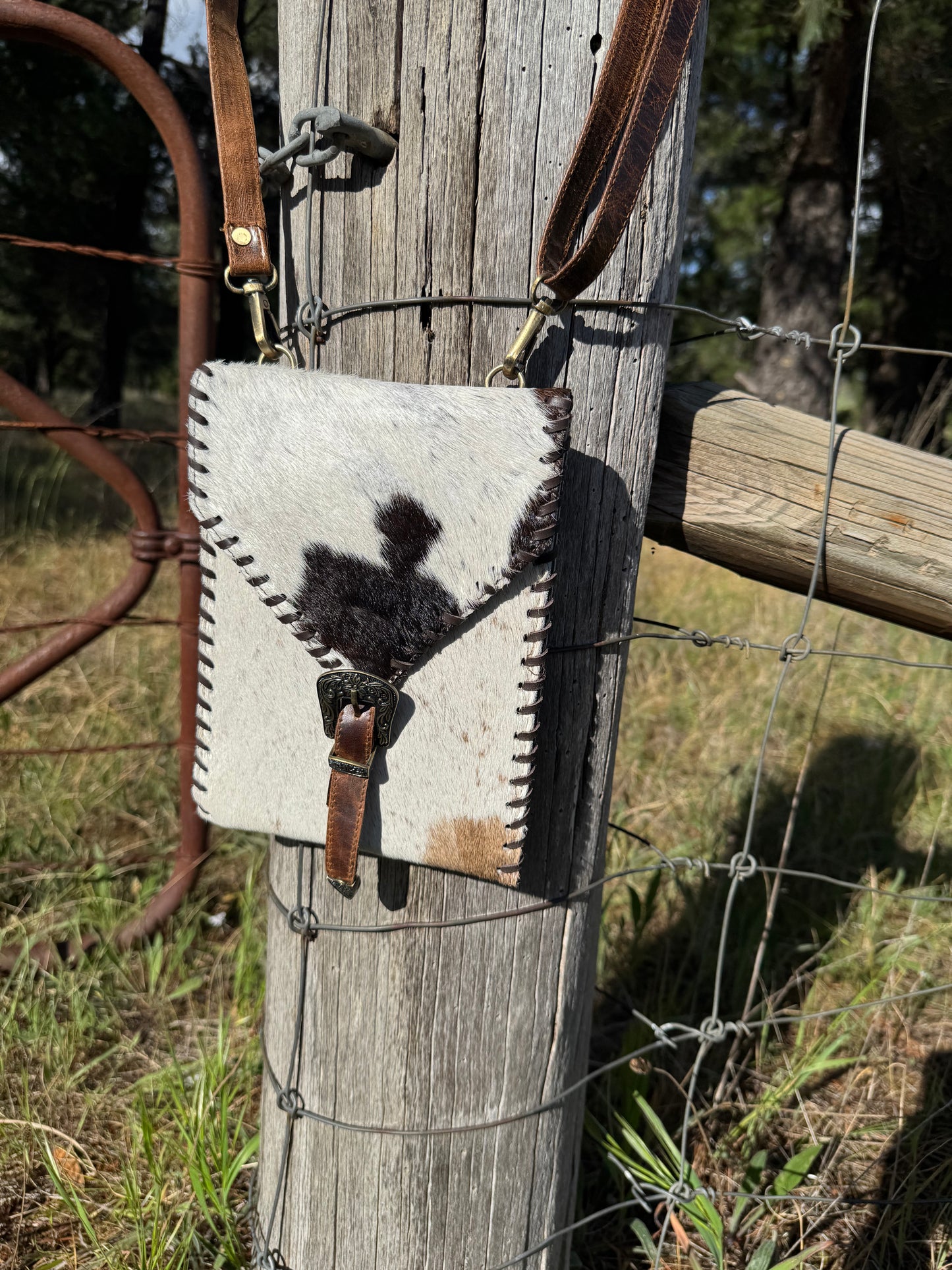 Baylee White/Black SB999