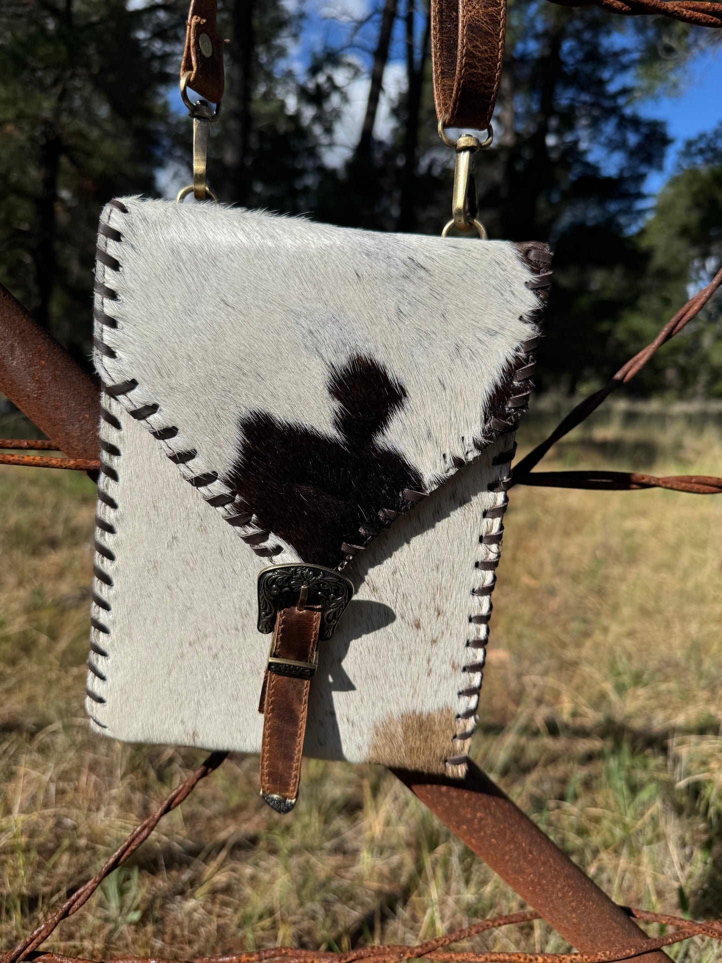 Baylee White/Black SB999